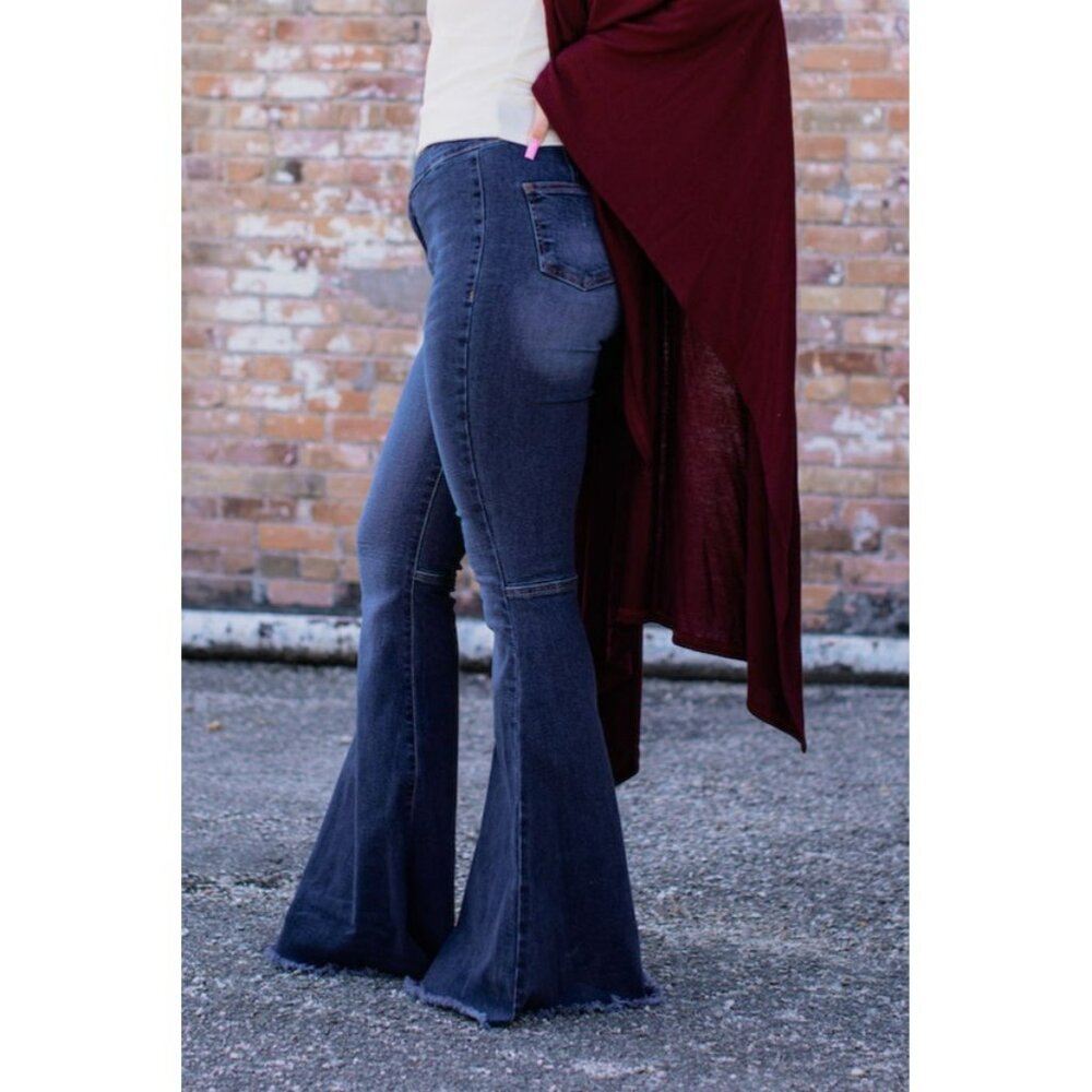 NWT Lucky & Blessed Women’s PERFECTION EXTREME FLARE BELL BOTTOMS Size 10